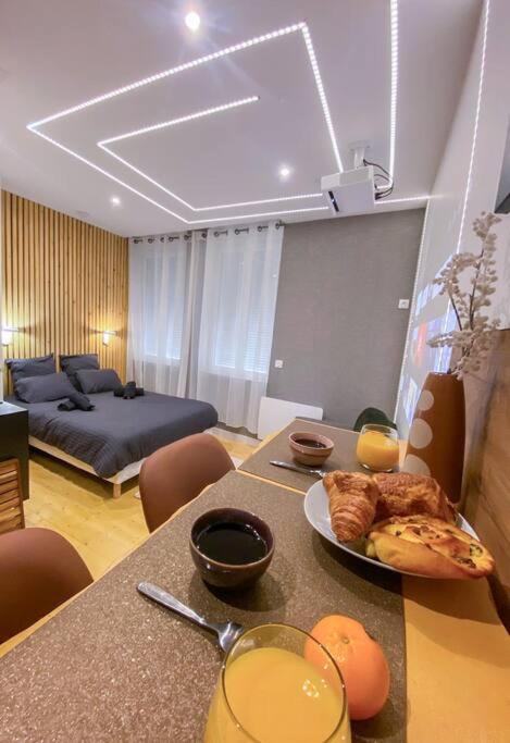 Le Pluvier D'Argent*Home Cinema Abbeville Esterno foto